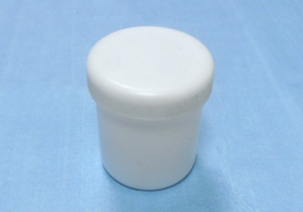 Special mixing cup: 150ml flat cup